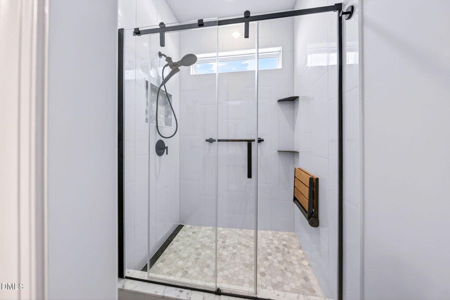 9-web-or-mls-661 Highview (17 of 32)