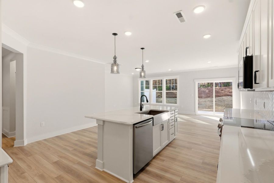 Furnished interior view inside a new home in Harbor Crossing, Greensboro (Image 10).