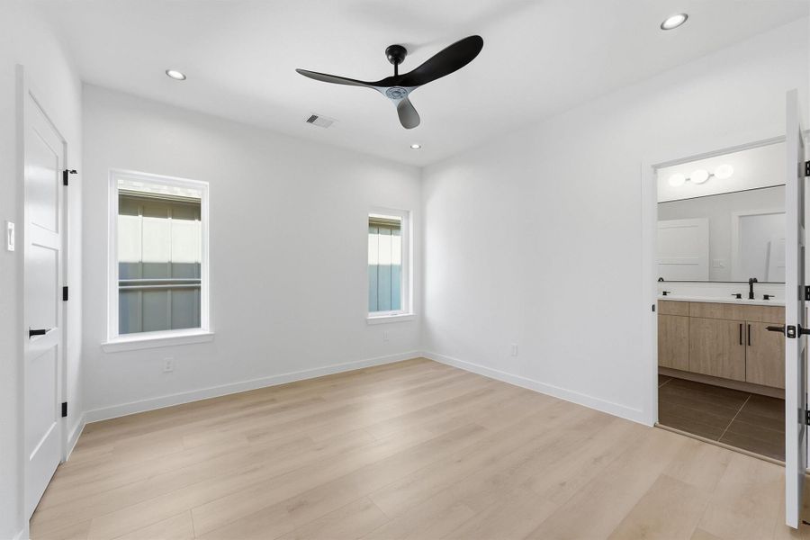 Spacious, unfurnished interior of a new home in , Houston (Image 25). Spacious, unfurnished interior of a new home in , Houston (Image 25).