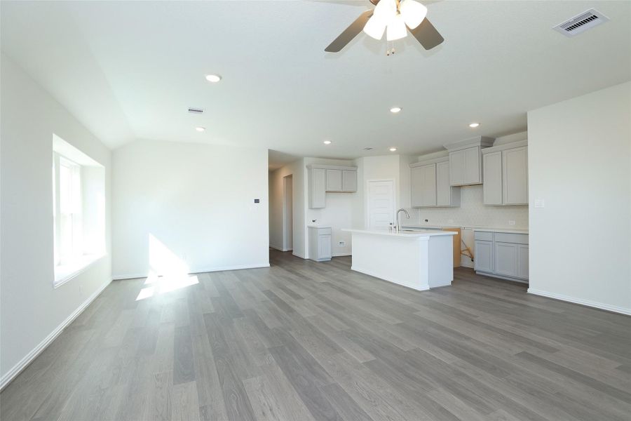 Spacious, unfurnished interior of a new home in Cypress Green, Hockley (Image 22).