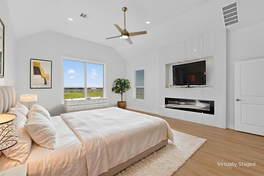 Furnished interior view inside a new home in , Leonard (Image 10).