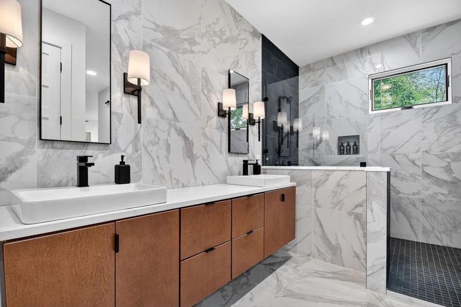 Furnished interior view inside a new home in , Blue Ridge (Image 35). Furnished interior view inside a new home in , Blue Ridge (Image 35).