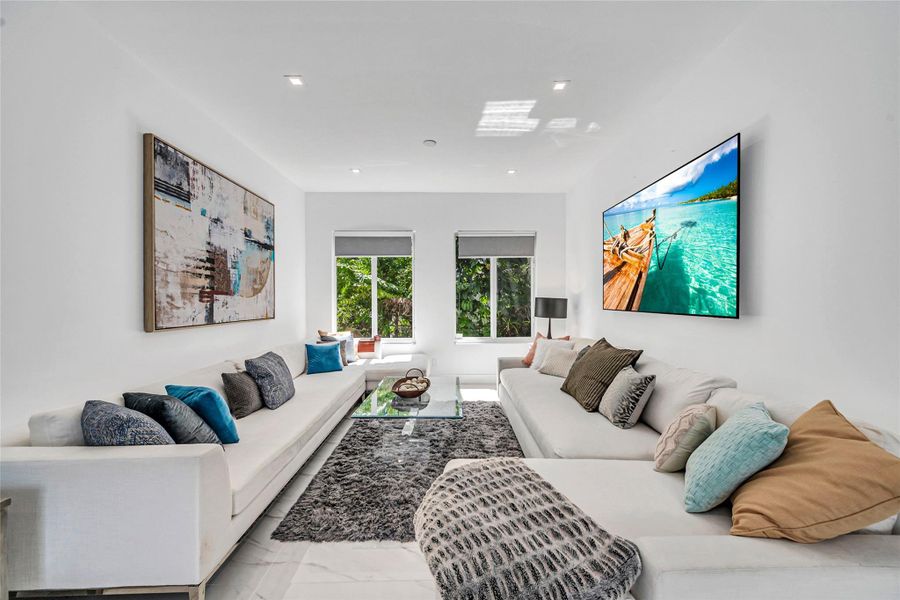 Furnished interior view inside a new home in , Oakland Park (Image 13).