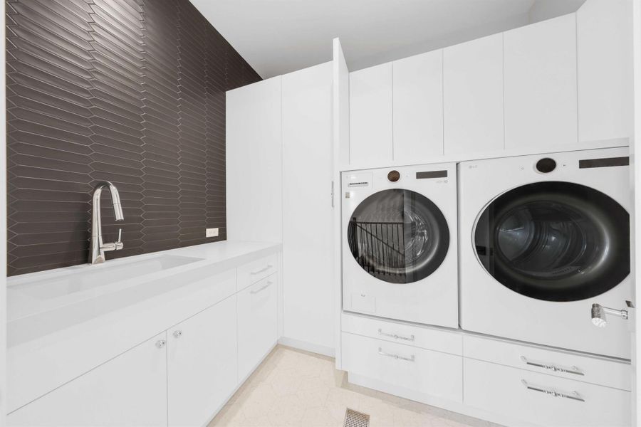 Image 63 of a home in .