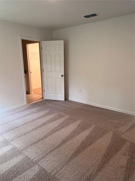 Spacious, unfurnished interior of a new home in Beresford Woods, Deland (Image 8). Spacious, unfurnished interior of a new home in Beresford Woods, Deland (Image 8).