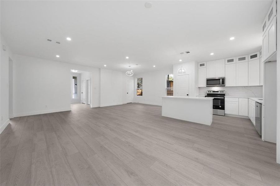 Spacious, unfurnished interior of a new home in , Sulphur Springs (Image 28). Spacious, unfurnished interior of a new home in , Sulphur Springs (Image 28).
