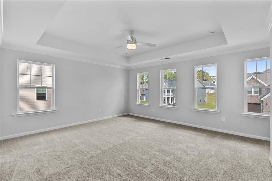 Spacious, unfurnished interior of a new home in Hanes Lake, Winston-Salem (Image 29).