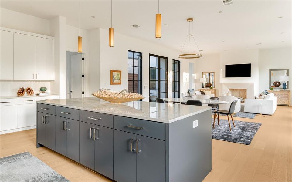 Furnished interior view inside a new home in , Dallas (Image 11).