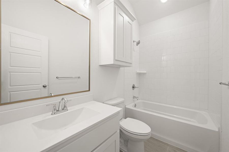 4_121 Grey wolf- Bathroom-1