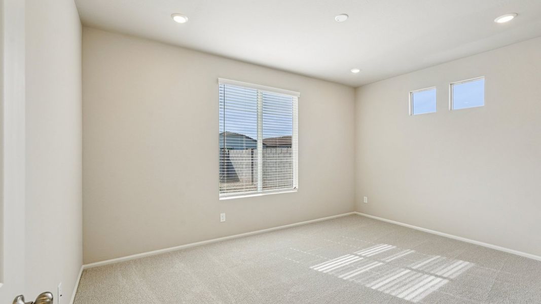 Image 14 of a home in North Copper Canyon.
