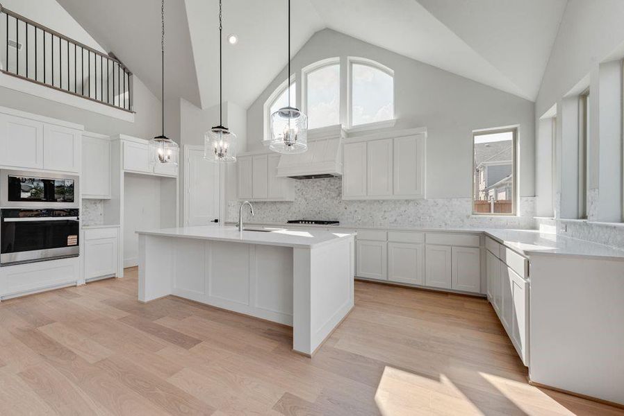 Furnished interior view inside a new home in Lake Forest, McKinney (Image 6).