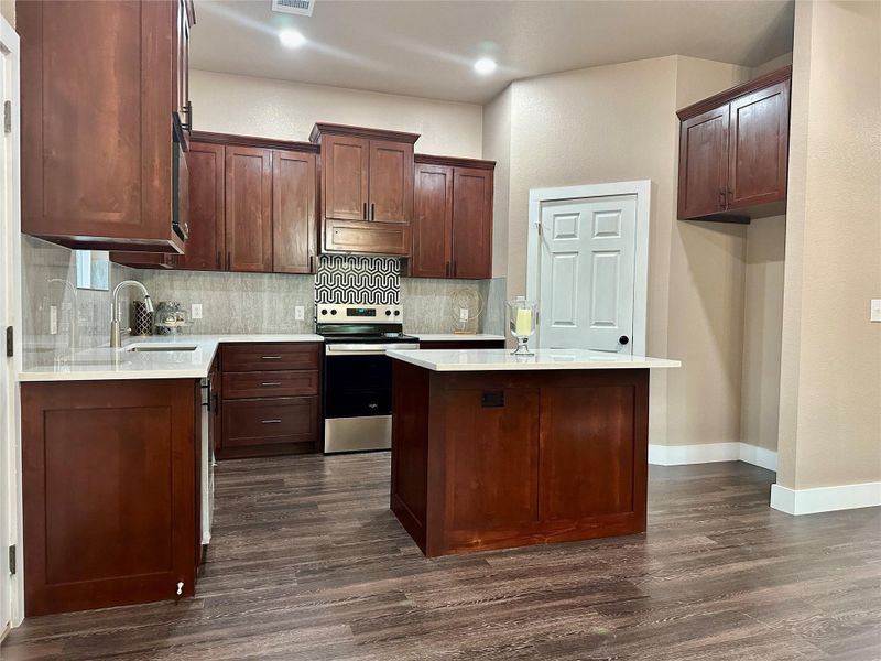 Furnished interior view inside a new home in , Bastrop (Image 13). Furnished interior view inside a new home in , Bastrop (Image 13).