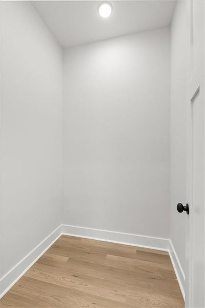 Spacious, unfurnished interior of a new home in , Rome (Image 35).