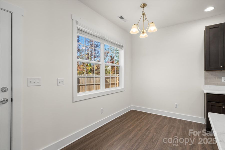 Kitchen Nook or breakfast area. Kitchen Nook or breakfast area.