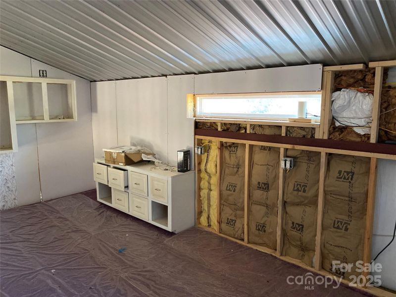 Furnished interior view inside a new home in , Bostic (Image 4).