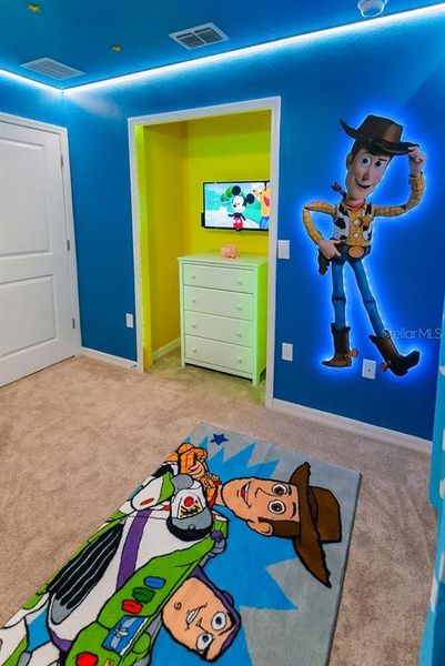 Community amenities in , Clermont (Image 37). Community amenities in , Clermont (Image 37).