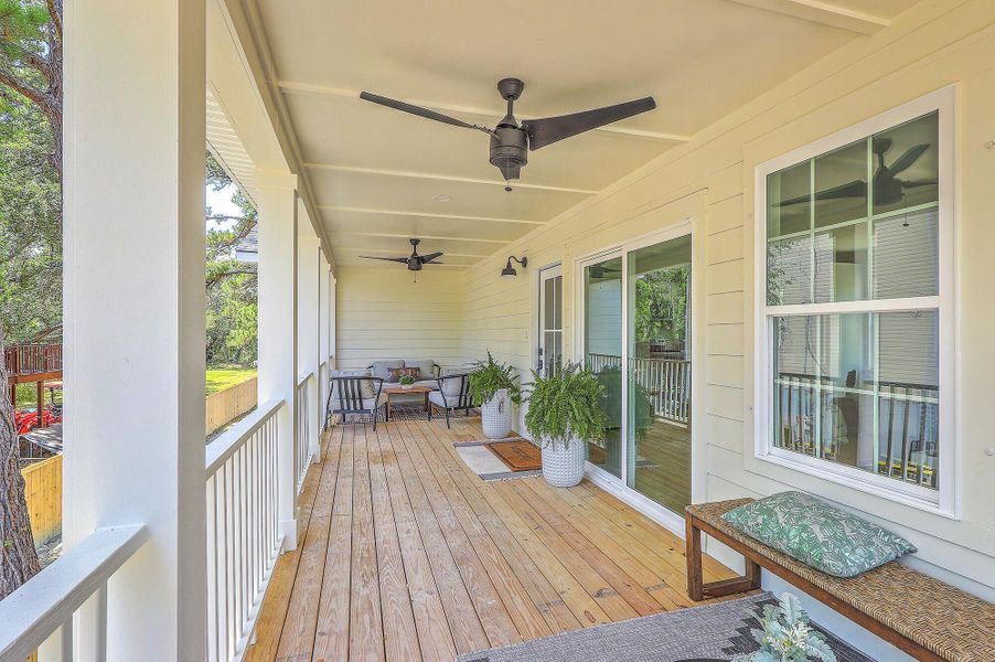 Exterior details and patio area of a home in , Charleston (Image 34).