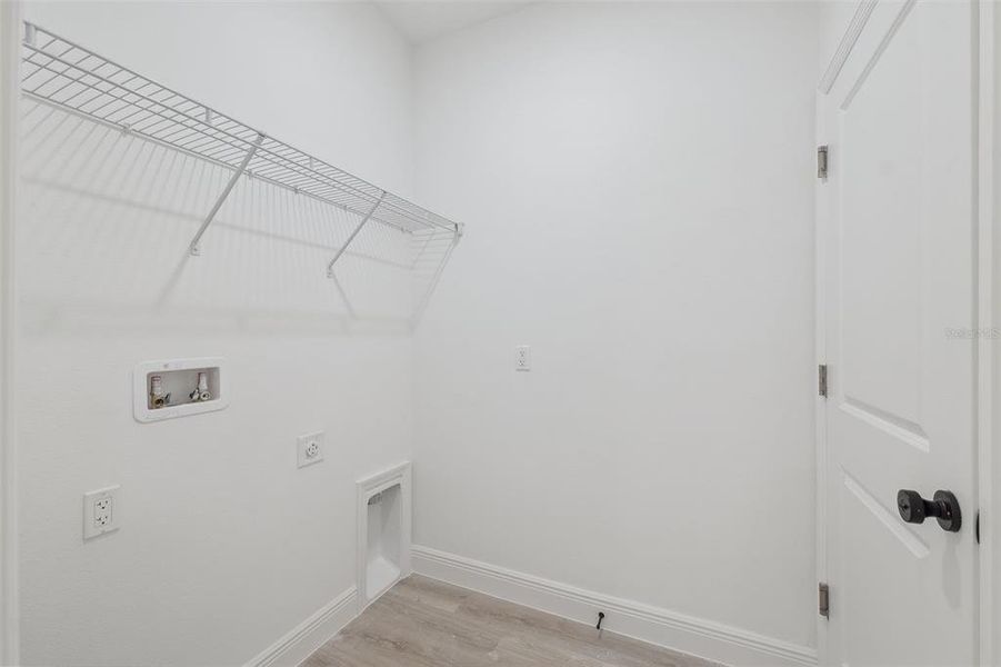 Furnished interior view inside a new home in , Ocala (Image 12).