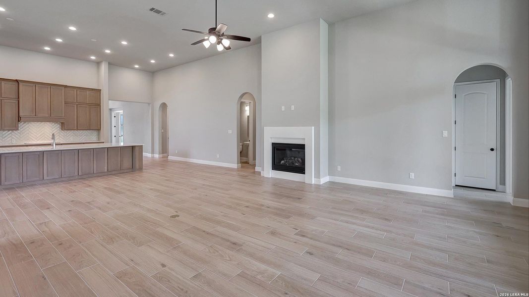 Spacious, unfurnished interior of a new home in Megan's Landing, Castroville (Image 22).
