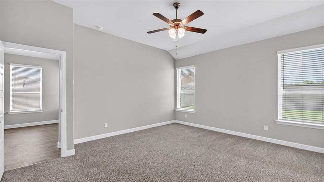 Spacious, unfurnished interior of a new home in Treeline, Justin (Image 26).