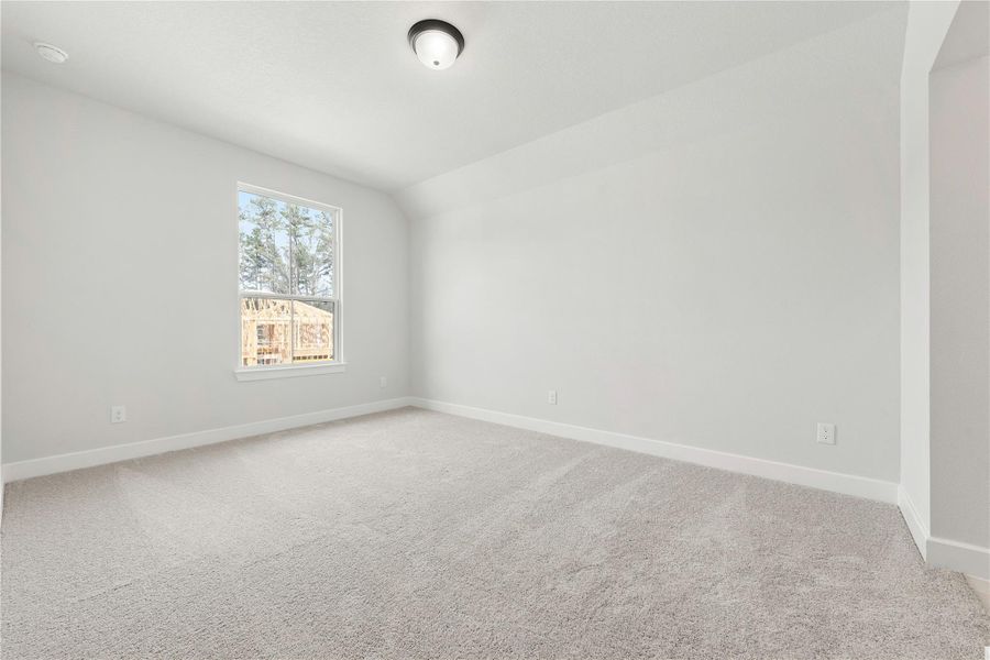Spacious, unfurnished interior of a new home in The Woodlands Hills, Willis (Image 23).