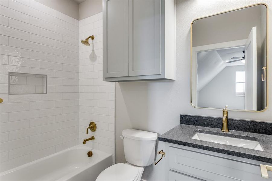 Furnished interior view inside a new home in , Weatherford (Image 17).