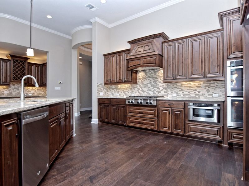 Representative furnished interior of a home built from the San Simeon II by Giddens Homes in Clearwater Ranch, Liberty Hill (Image 55).