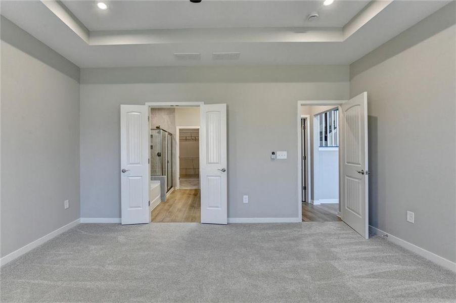 Spacious, unfurnished interior of a new home in The Reserve At Liberty Park, Braselton (Image 43).