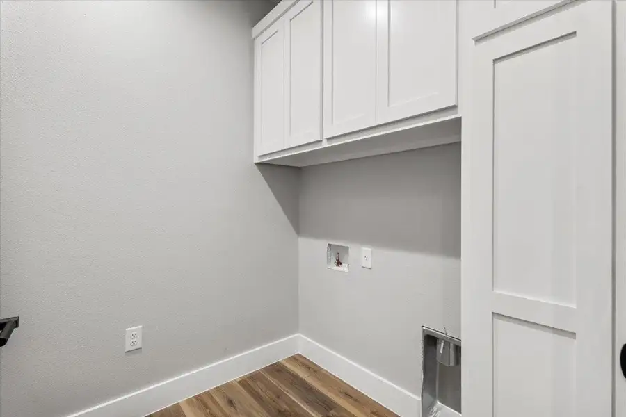 Furnished interior view inside a new home in , Johnson City (Image 10).