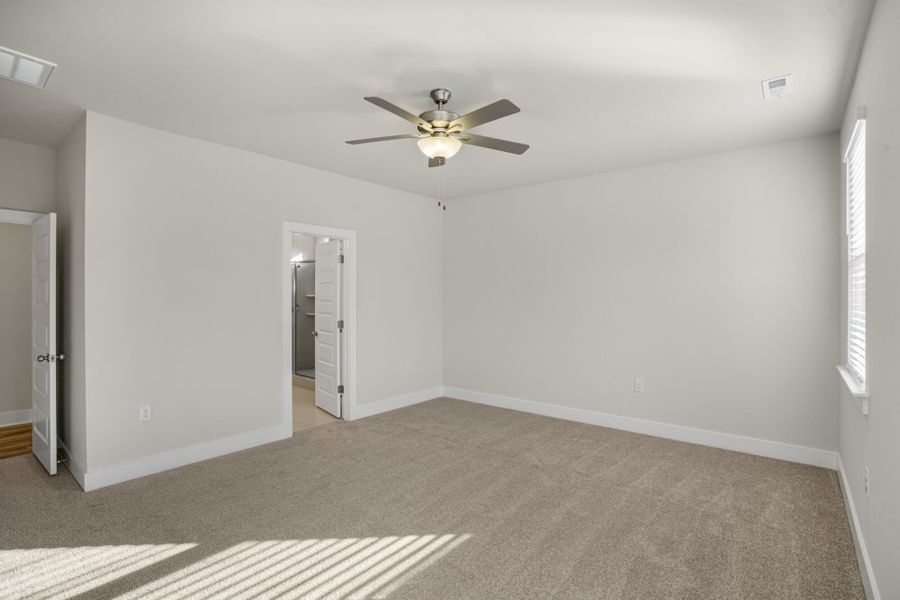 Representative unfurnished interior of a home built from the Allegheny by Mattamy Homes in McAlister Creek, Clayton (Image 15).