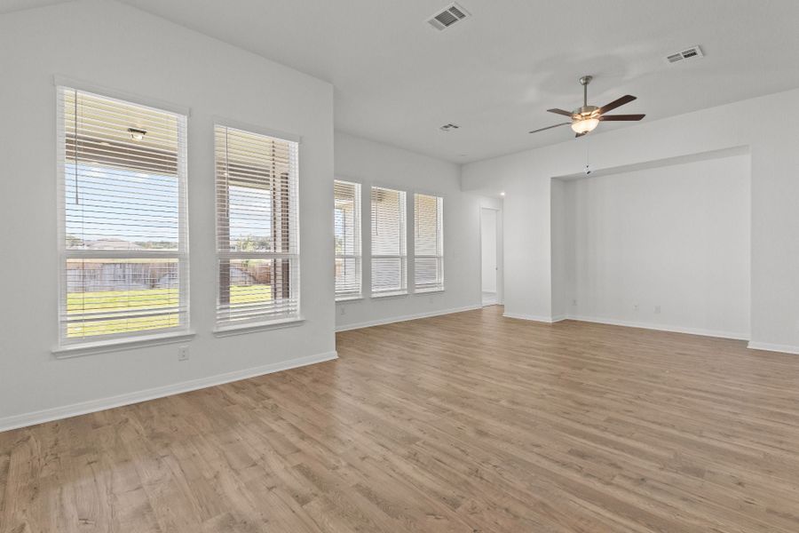 New Home in Castroville, TX.  - Slide 17