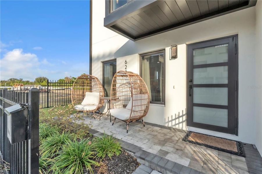 Exterior details and patio area of a home in , Pinellas Park (Image 33).