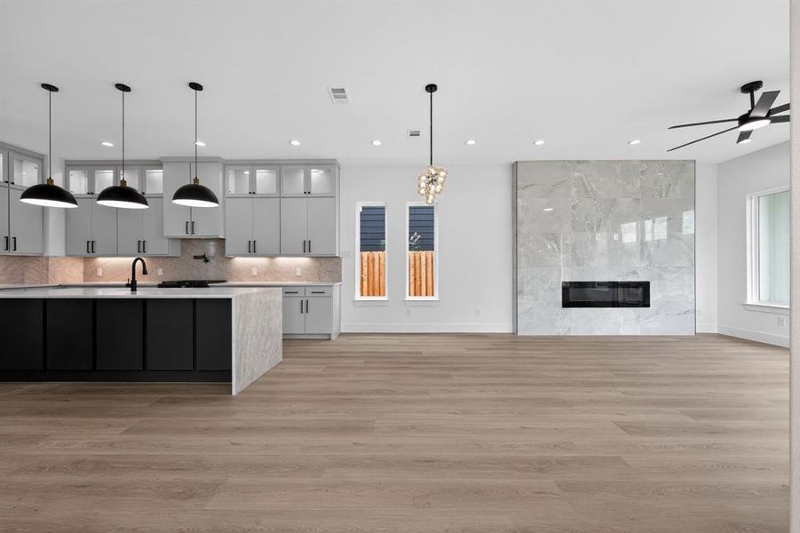 Furnished interior view inside a new home in , Dallas (Image 10).