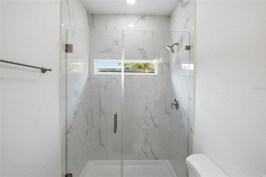 Furnished interior view inside a new home in , Orlando (Image 12).