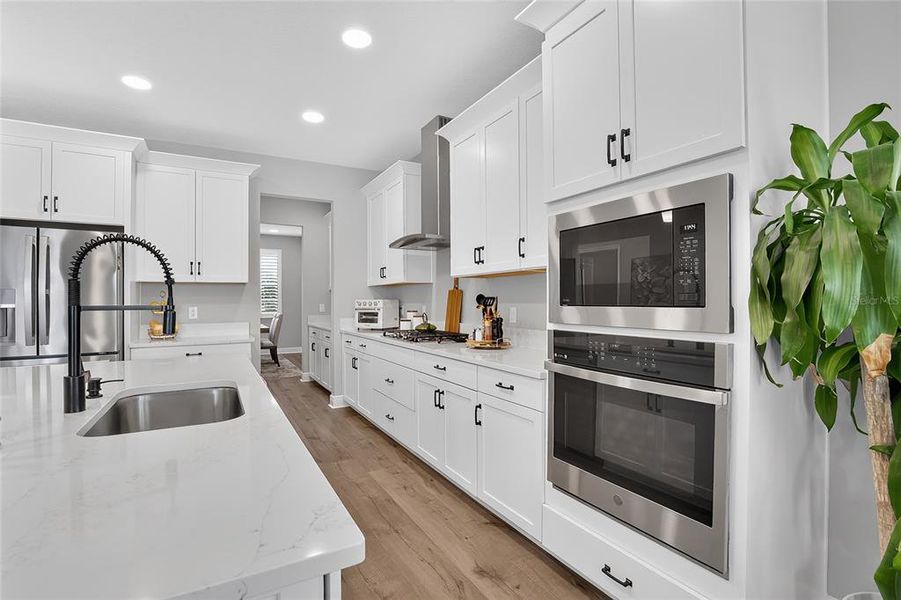 Furnished interior view inside a new home in , Wesley Chapel (Image 5).