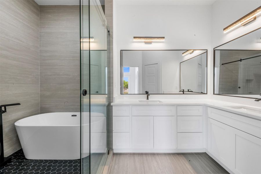 Furnished interior view inside a new home in , Houston (Image 11). Furnished interior view inside a new home in , Houston (Image 11).