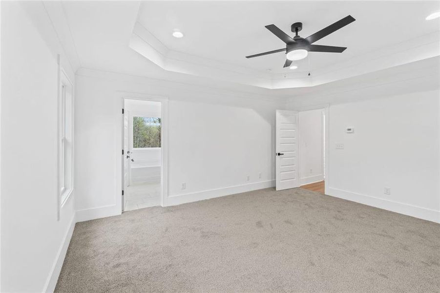 Spacious, unfurnished interior of a new home in , Braselton (Image 30).
