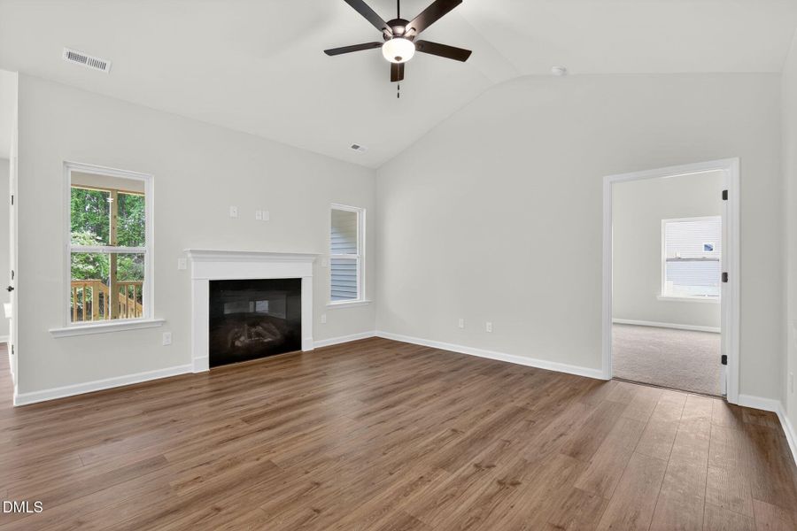 9-web-or-mls-492-beacon-hill-rd-new-home 9-web-or-mls-492-beacon-hill-rd-new-home