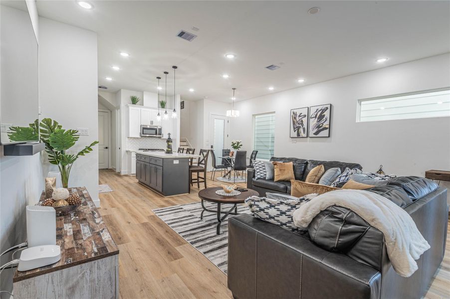 Furnished interior view inside a new home in , Houston (Image 5). Furnished interior view inside a new home in , Houston (Image 5).