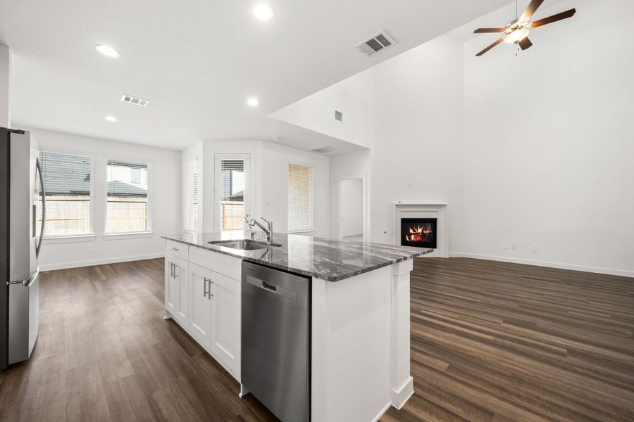 Furnished interior view inside a new home in Harvest Green, Richmond (Image 32). Furnished interior view inside a new home in Harvest Green, Richmond (Image 32).