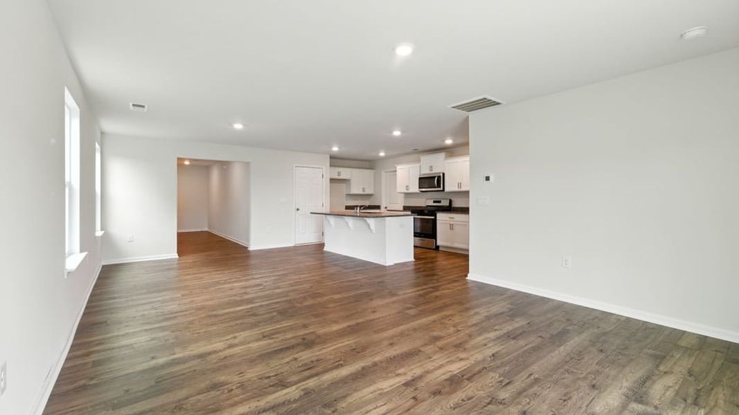 Spacious, unfurnished interior of a new home in Durbin Meadows, Fountain Inn (Image 14). Spacious, unfurnished interior of a new home in Durbin Meadows, Fountain Inn (Image 14).