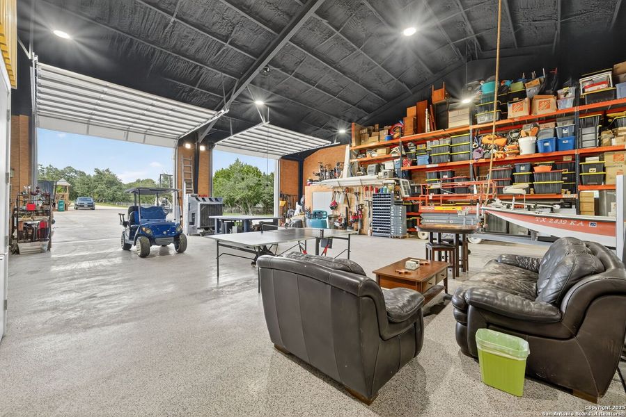 Image 43 of a home in . Image 43 of a home in .