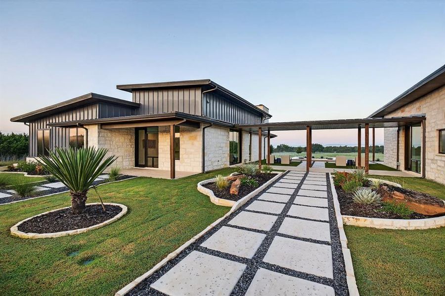 Community amenities in , Glen Rose (Image 25).