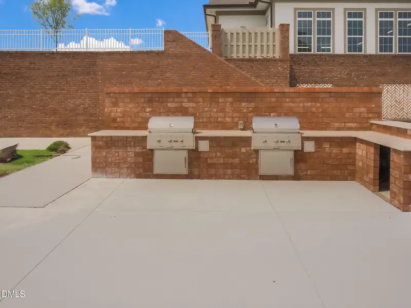 31_2211SNewHopeRoad_031_mls 31_2211SNewHopeRoad_031_mls