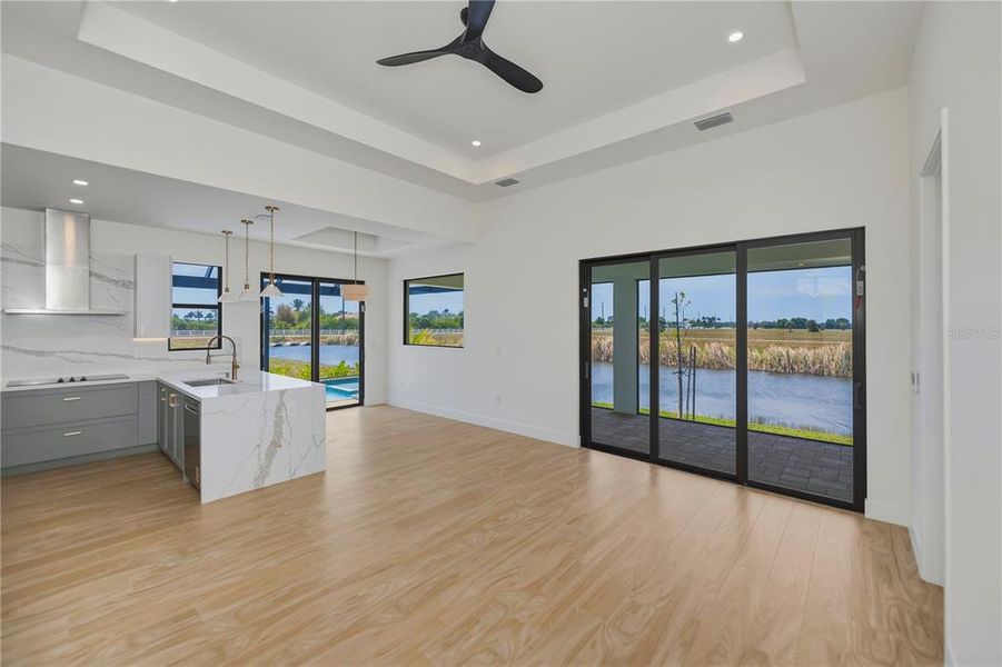 Spacious, unfurnished interior of a new home in , Placida (Image 69).