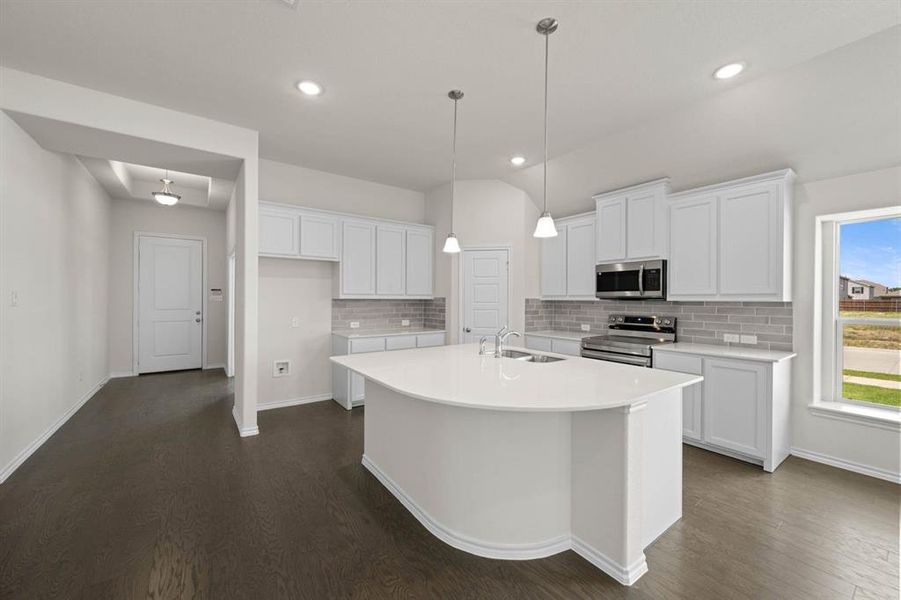 Furnished interior view inside a new home in Summer Crest, Crowley (Image 10).