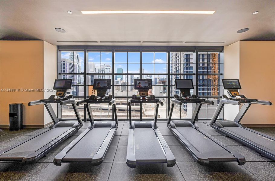 Community amenities in , Miami (Image 43). Community amenities in , Miami (Image 43).