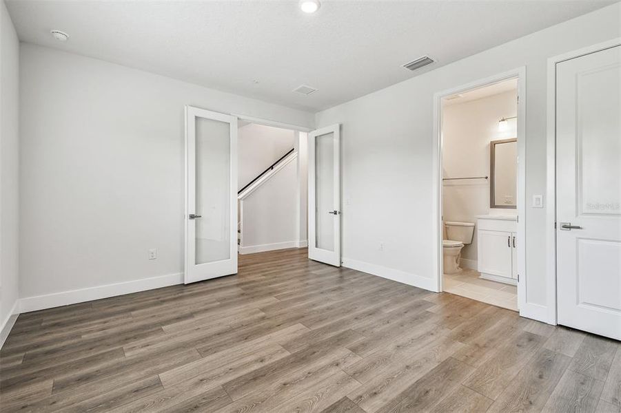 Spacious, unfurnished interior of a new home in , Sarasota (Image 29). Spacious, unfurnished interior of a new home in , Sarasota (Image 29).
