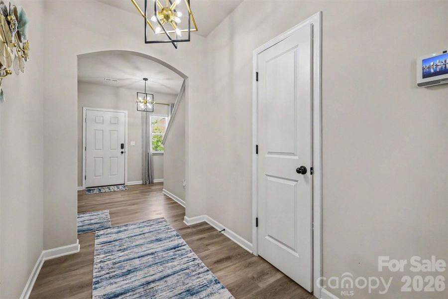 Spacious, unfurnished interior of a new home in StoneyGreen Homes, Charlotte (Image 20).