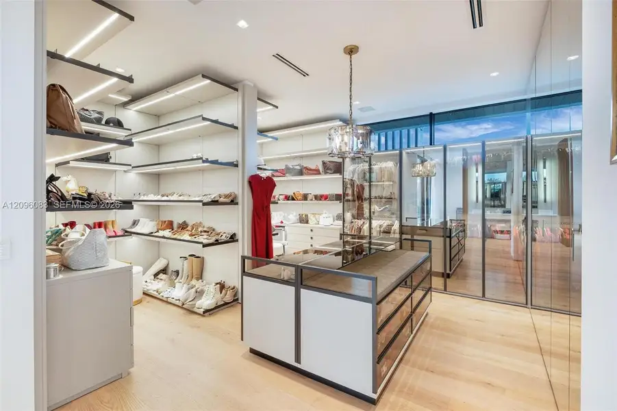 Furnished interior view inside a new home in , Miami Beach (Image 18).